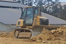 
										Bulldozer Caterpillar D6K 2008 100% operativo completo									