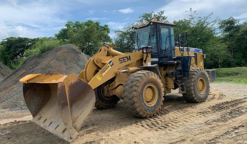 
								Cargador Sem Modelo 656D año 2021 H 1900 disponibilidad inmediata ubicacion Colombia completo									