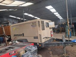 
										Compresor Doosan 425 CFM  375 HP WCU-T4i de 2016 completo									
