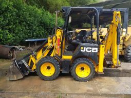 
										Miniretroexcavadora JCB 1CX año 2015 horas 2360 US$37800 EXW completo									