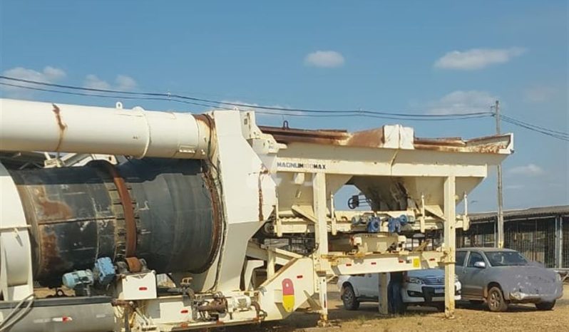 
								Planta de asfalto Terex Magnum Planta móvil de asfalto a contraflujo, marca Terex, modelo TB160, año 2010, con 3800 horasUbnicacion Brasil completo									