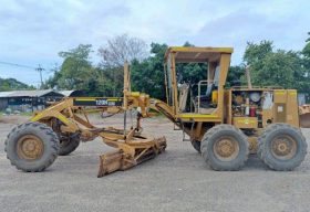 Motoniveladora Caterpillar 120H año 2008