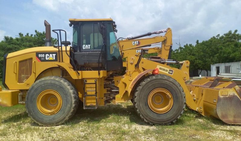 
								Cargador Caterpillar 950 GC horas 8480 USD $98,000  EXW completo									