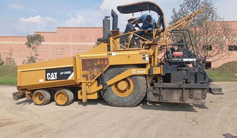 
								Pavimentadora Caterpillar AP100D año 2013 ubicacion Colombia US$80.000 EXW completo									