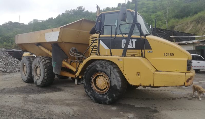 
								Dumper  Caterpillar 730 año 2010 horas 10700  US$100300 EXW completo									