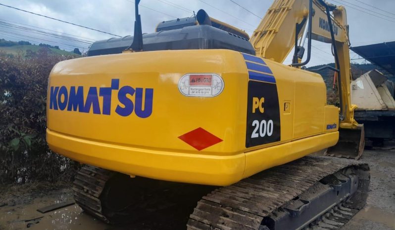 
								Excavadora Komatsu PC200-8T año 2017 Horas 6925 Ubicacion Colombia US$115950 completo									