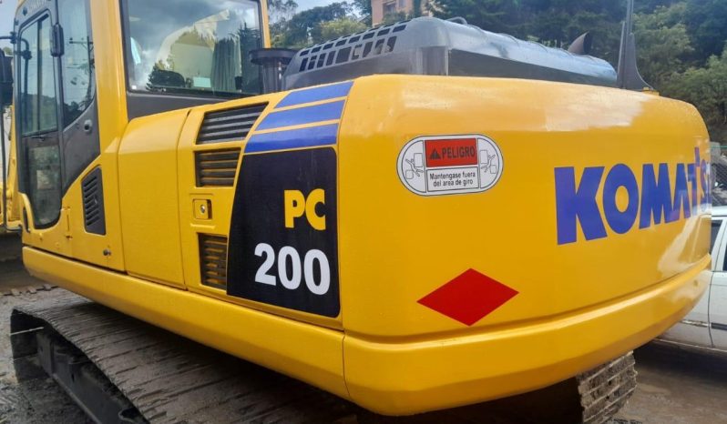 
								Excavadora Komatsu PC200-8T año 2017 Horas 6925 Ubicacion Colombia US$115950 completo									