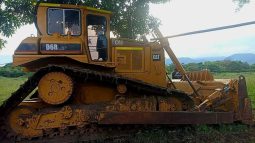 
										Bulldozer Caterpillar D6R LHP año 1996 rodamiento como nuenvo Horas 4000  US$60.000 EXW completo									