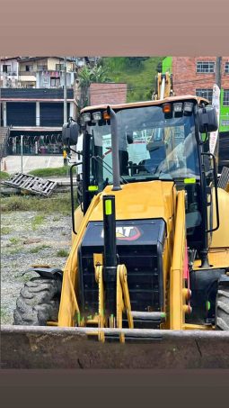 Retroexcavadora Caterpillar 416 año 2022 disponibilidad inmediata