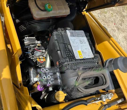 
								Retroexcavadora Caterpillar 416 año 2022 disponibilidad inmediata completo									