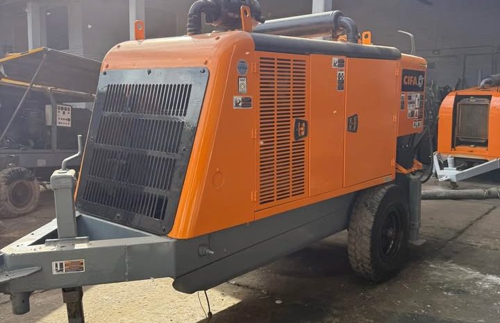 
								Bomba de concreto Cifa CP506 año año 2013 $13 completo									