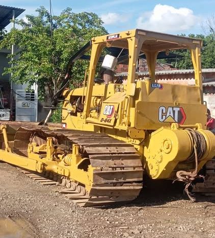 
								Bulldozer Caterpillar D6D-4X 1978 con winche Ubicacion Santander completo									