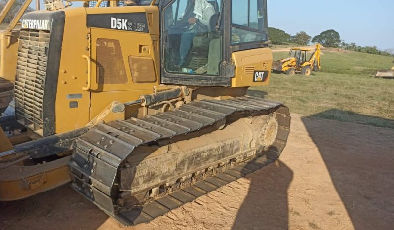 
								Bulldozer Caterpillar D5K2 LGP horas 14995  año 2015 Ubicacion Colombia $360000000 completo									
