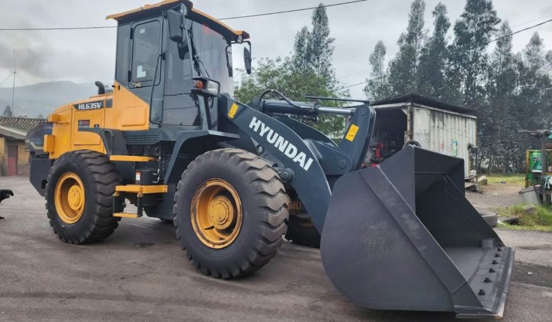 
								Cargador Hyundai HL635V año 2023 Horas 1306 Ubicacion Guacheta completo									