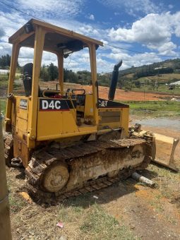 
										Bulldozer Caterpillar D4C 1998  muy buen estado y el precio  Antioquia completo									