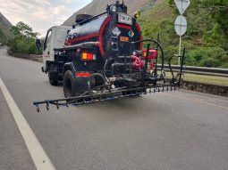 
										Irrigador de asfalto Tanque con capacidad de 2300 lts año 2016 disponibilidad inmediata completo									