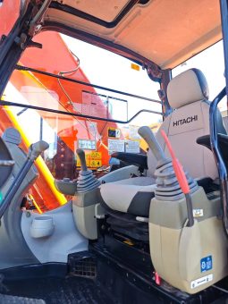 
										Excvadora Hitachi ZX120-6 año 2020 horas 2010 Disponibilidad Inmediata $450000000 completo									