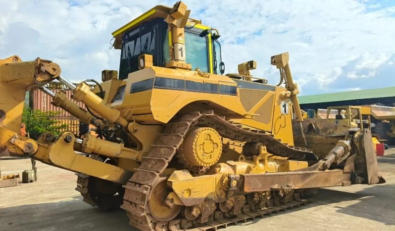 
								Bulldozer Caterpillar D8T año 2006 Horas 4970 completo									
