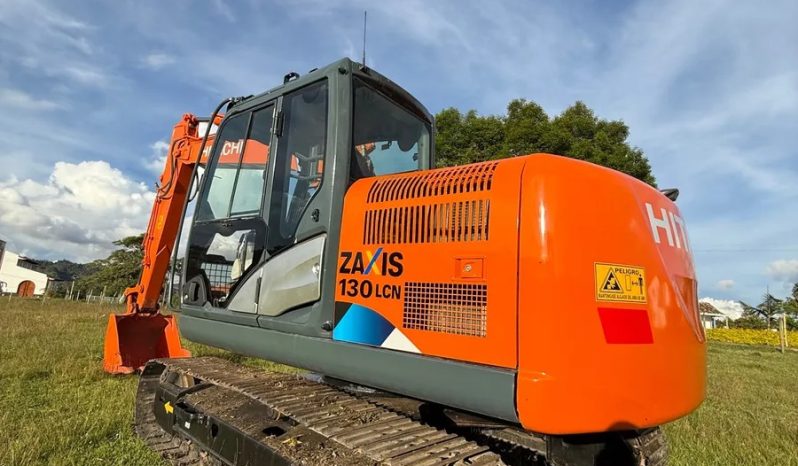 
								Excavadora Hitachi ZX130 año 2019  ubicacion Antioquia completo									