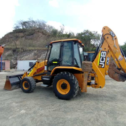 Retroexcavadora JCB 3CX año 2022 horas 3161 disponibilidad inmediata salvo venta previa