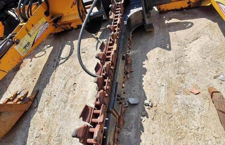 
								Zanjadora Caterpillar T9B  Ubicacion Santander Colombia completo									