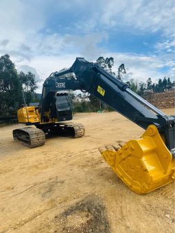 
										Excavadora John Deere 210G año 2017 horas 15000 disponibilidad inmediata salvo venta previa completo									