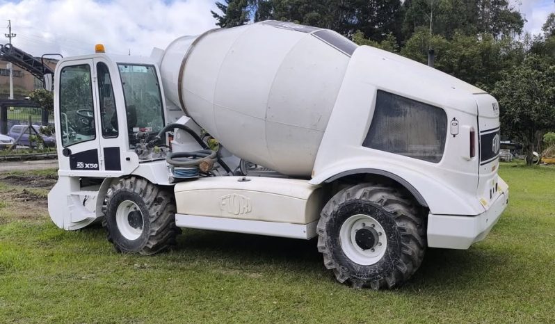 
								Autohormigonera Carmix DBX50 año 2023 horas 793 completo									