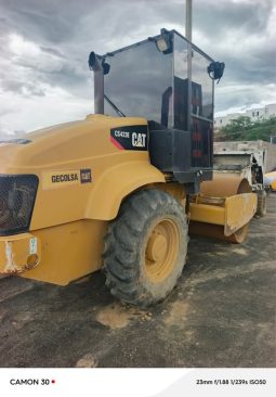 Vibrocompactador Caterpillar CS423E año 2018 Horas 3842
