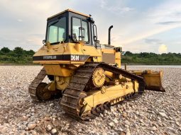 
										Bulldozer Caterpillar D6M LGP año 2003 horas 10400  disponibilidad inmediata salvo venta previas completo									
