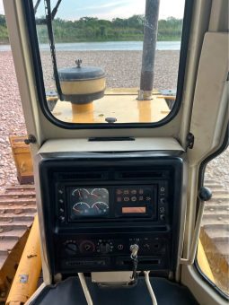 
										Bulldozer Caterpillar D6M LGP año 2003 horas 10400  disponibilidad inmediata salvo venta previas completo									
