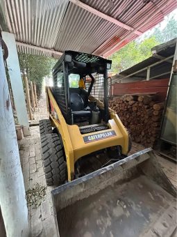 
										Minicargador Caterpillar  226  año 2003 Horas 90000 completo									