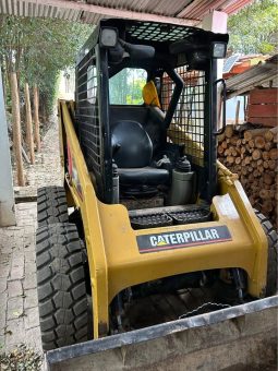 
										Minicargador Caterpillar  226  año 2003 Horas 90000 completo									