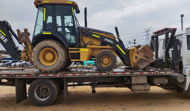 
								Retroexcavadora John deere 310K año 2013 horas 6300 $ 250000000 completo									