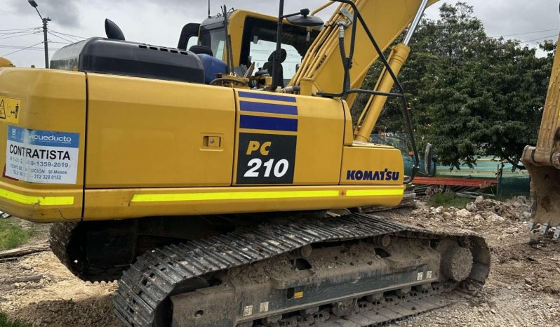 
								EXCAVADORA KOMATSU PC210-10M0, 2021 Horas 2502 disponibilidad inmediat salvo venta previa $620000000 completo									
