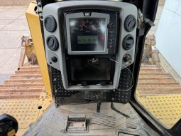 Bulldozer Caterpillar D6T GLP año 2015 Horas 14500 PRECIO  €77500 EXW completo