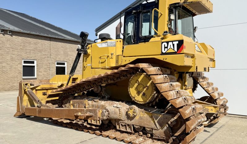 
								Caterpillar D6T LGP  año 2013 horas 16120 € 66.500. EXW completo									