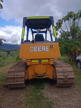 Bulldozer John Deere 650J año 2006