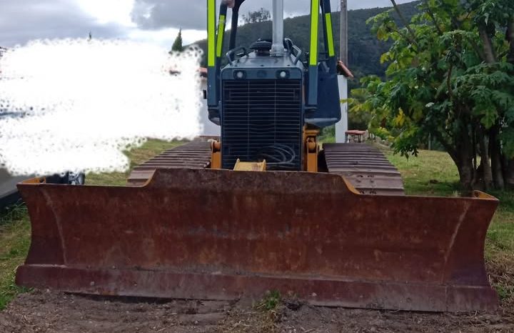 
								Bulldozer John Deere 650J año 2006 completo									