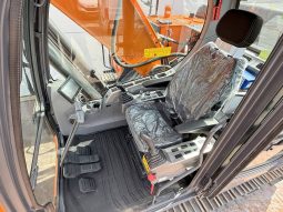 
										Excavadora Doosan Develon DX205  año 2025 horas 5  funcion de martillo $76.500 € EXW completo									