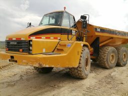 Dumper Caterpillar 740 6×6 año 2007 operativo ubicacion Colombia USD$172000