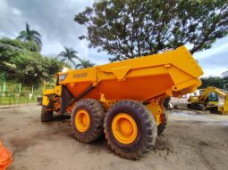 
										Dumper Volvo A25D año 2006 horas 26000 servo reparada, llantas delanteras nuevas Disponible entrega inmediata completo									