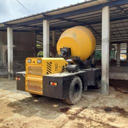 
										Autohormigonera Shantui JBC 30 año 2022 Capacidad 3M3 completo									