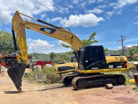 Excavadora Caterpillar 320D  año 2011 horas 12412