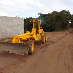 Motoniveladora Ghel  747B año 2000 Jardinera disponibilidad Inmediata ubicacion Colombia