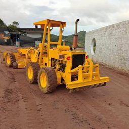 Motoniveladora Ghel  747B año 2000 Jardinera disponibilidad Inmediata ubicacion Colombia completo