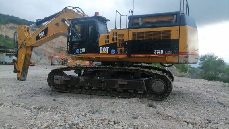 
								Excavadora Caterpillar 374D año 2011 Horas 20047 completo									
