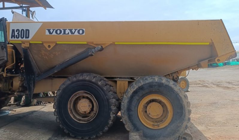 
								Dumper Volvo A30D año 2003 horas 23000 buen estado completo									