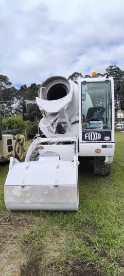 
										Autohormigonera Fiori DBX50 año 2023 Horas 793 completo									