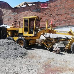 Motoniveladora 710A año 1981