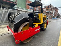 Vibrocompactador Dynapac CD151 año 1998 ubicacion Colombia